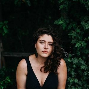 Meet your Posher, Shanan